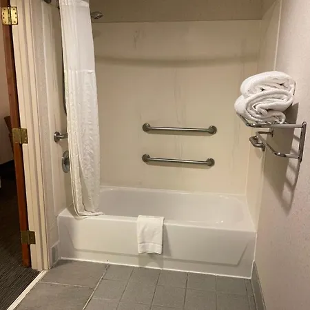 Days Inn & Suites By Wyndham Denver International Airport Extérieur photo